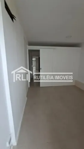 Rutileia Imóveis aluga excelente sala comercial no Ed. Double Place Office, Itaboraí RJ.