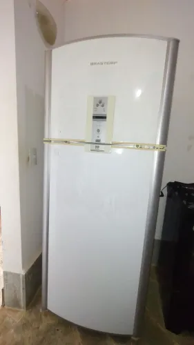 Refrigerador Brastemp Frost Free 420L (usada, necessita trocar a borracha de vedação)