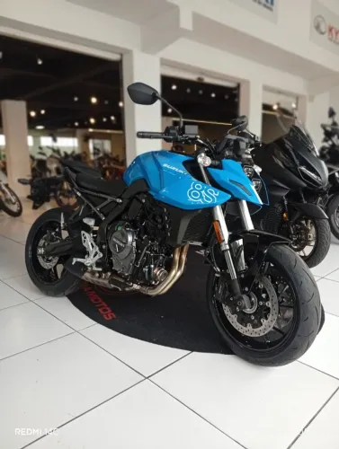 SUZUKI GSX 8S 800 2027 COMPLETA C/ ABS