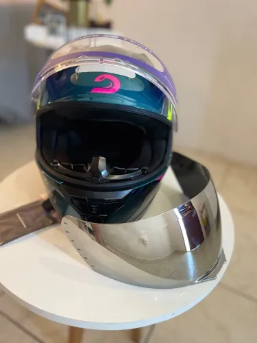Capacete