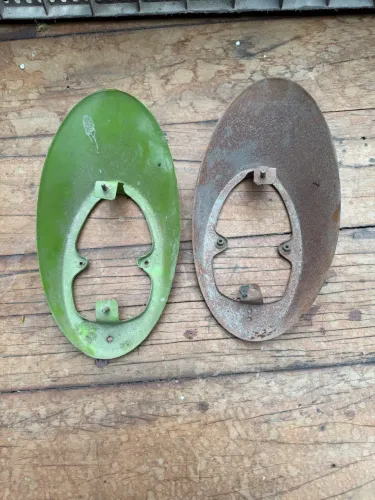 par suporte lanternas traseiras fusca 1.300 originais