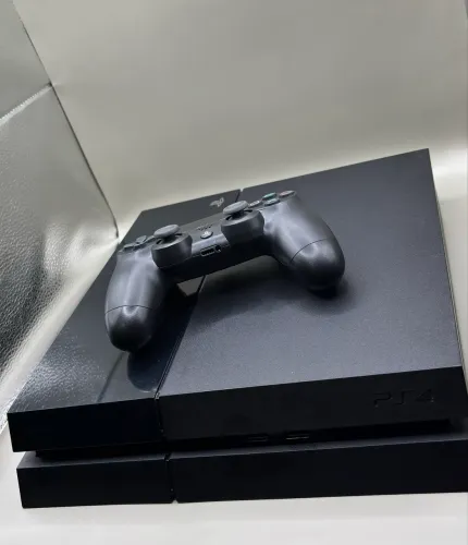 PlayStation 4 PS4 500GB + Controle Original Sony