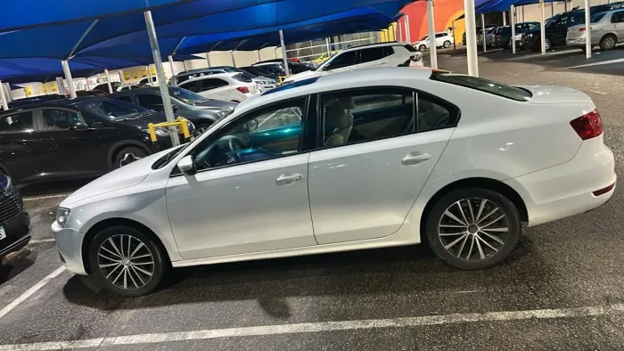 Volkswagen Jetta Comfortline 2.0 T.flex 8V 4P Mec. 2012