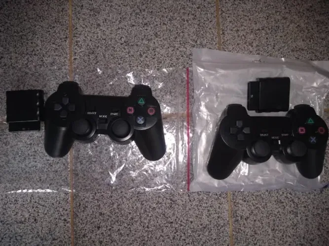 2 Controles sem fio para PlayStation 2