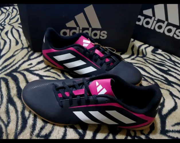 Adidas futsal