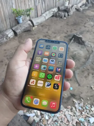iPhone 12