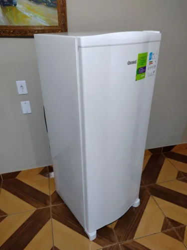 Geladeira Consul 263 litros !!! Super nova .