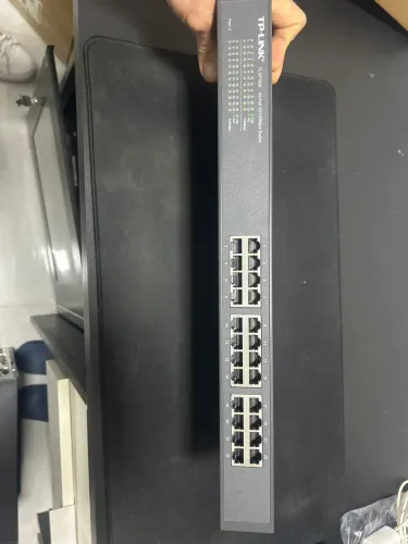 Switch tplink 24p 10/100