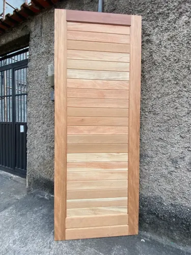 PORTA DE MADEIRA MACIÇA 2.10X60,70 OU 80CM - LIQUIDA TOTAL