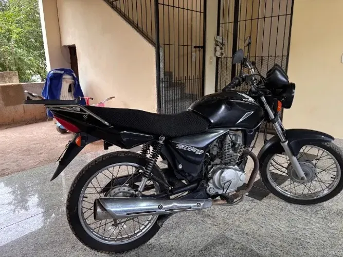 VENDO Honda Titan 150cc ES