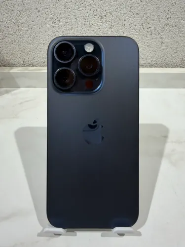 iPhone 15 Pro 