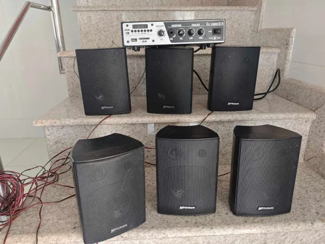 Receiver e caixa de som