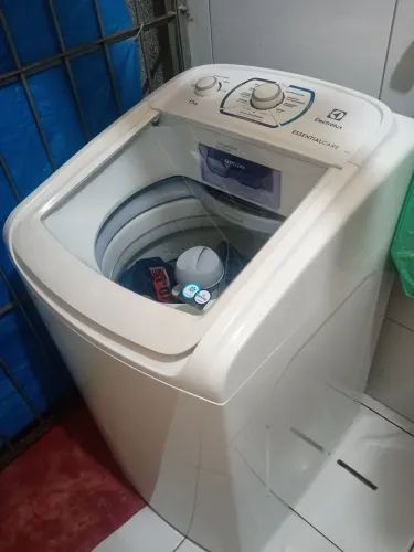 Máquina de lavar roupa Eletrolux