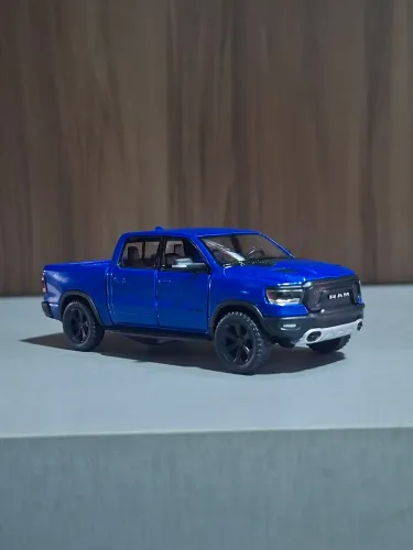 Carro Miniatura Dodge Ram Azul
