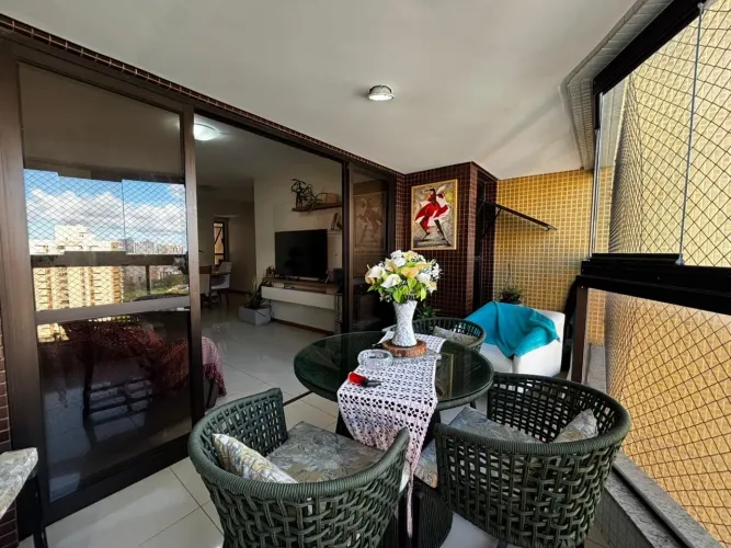 Apartamento para Venda em Salvador, Pituba, 3 dormitórios, 3 suítes, 4 banheiros, 3 vagas