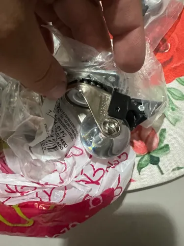 Conjunto de resíduo em silicone com trava 
