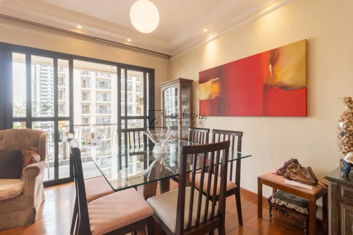 Venda Apartamento 3 Dormitórios - 125 m² Moema