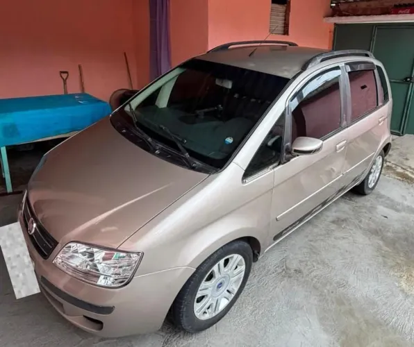 Fiat Idea ELX 1.4 MPI Fire Flex 8V 5P 2008