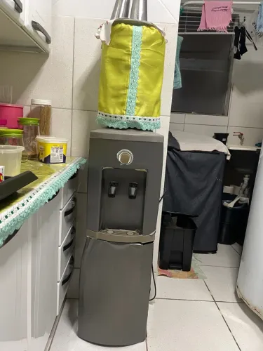 Gelágua Frilto Gelando Muito Bem - Com Avaria Estética