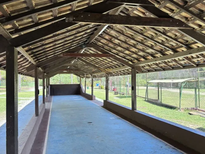 VENDA: TERRENO DE 300 M² PLANO NO CONDOMÍNIO ARUÃ EM MOGI DAS CRUZES É COM A DOLORES IMÓVE