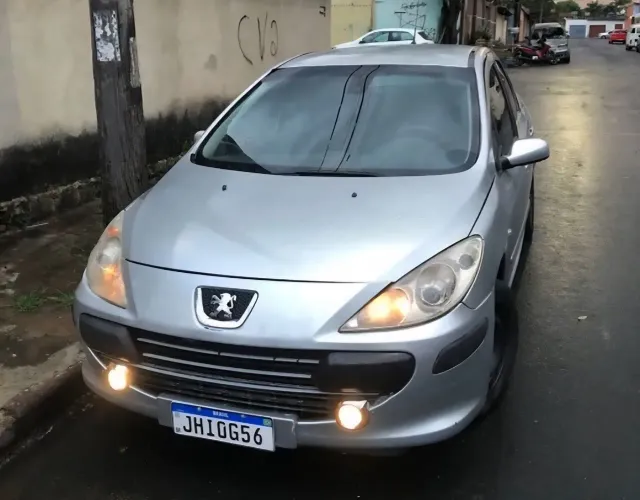 Peugeot 307 Sed.feline/griff 2.0/2.0 Flex 4P AUT 2007
