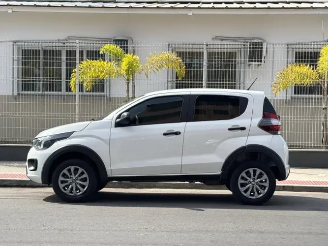 Fiat Mobi Like 1.0 Fire Flex 5P. 2024