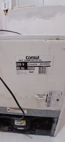 Vendo frigobar Consul 80 litros em bom estado