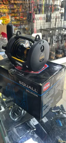 Carretilha perfil alto penn squall 30