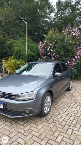 Volkswagen Jetta Comfortline 2.0 T.flex 8V 4P Tipt. 2011
