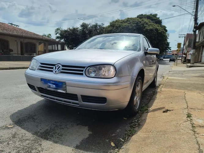 Volkswagen Golf 1.6 MI/ 1.6 MI Gener./black & Silver 2002