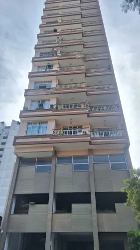 Excelente apartamento 3 quartos suíte e 1 vaga de garagem. Rua Andrade Neves