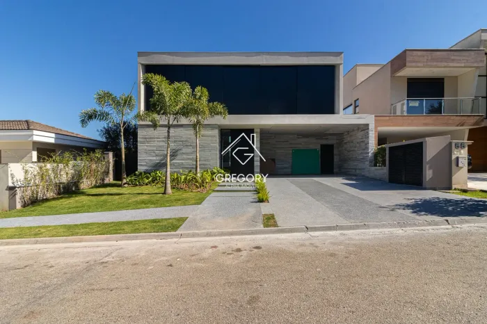 CASA EXUBERANTE NO GÊNESIS 2 ALPHAVILLE