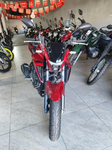 YAMAHA FAZER 250 SUPER NOVA