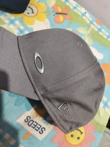 Boné Oakley original 100 cada