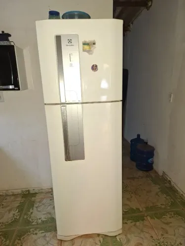 Geladeira excelente! Único dono!!!!