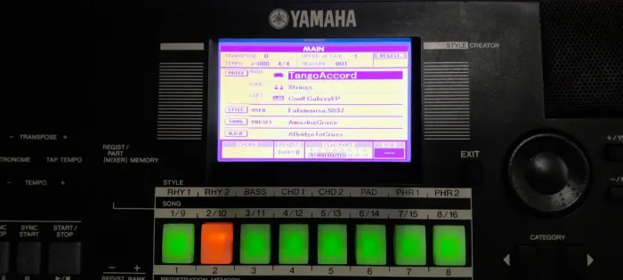 Teclado yamaha S550