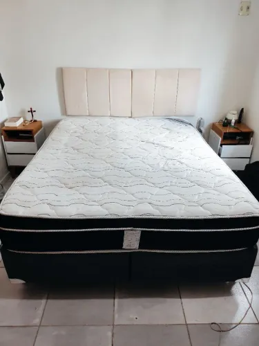 Cama Queen c/Molas Ensacadas