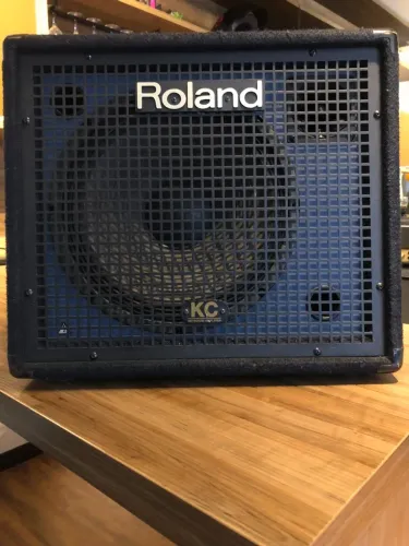 Amplificador Roland KC150 Teclado