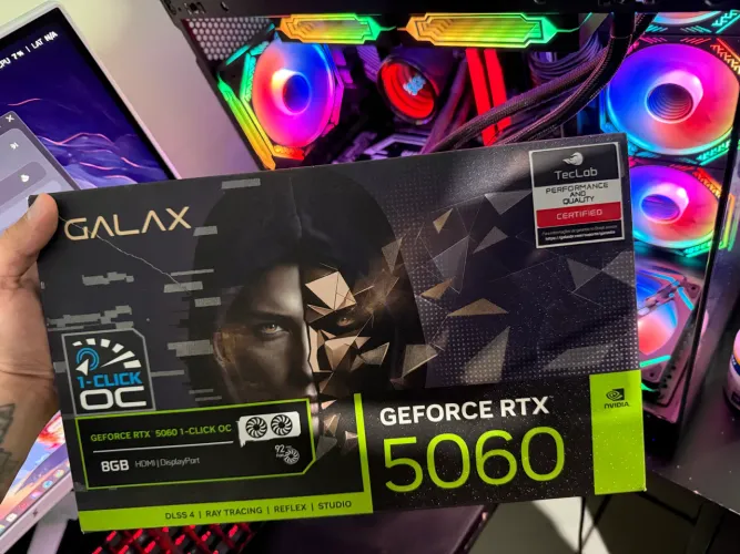 Placa de vídeo RTX 5060 Galax ARGB