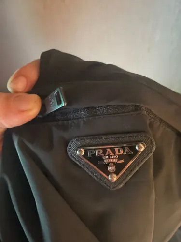 Corta vento Prada