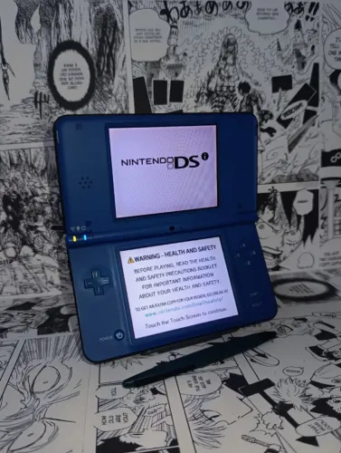 Console Nintendo DSi XL Azul Completo - Telas Impecaveis