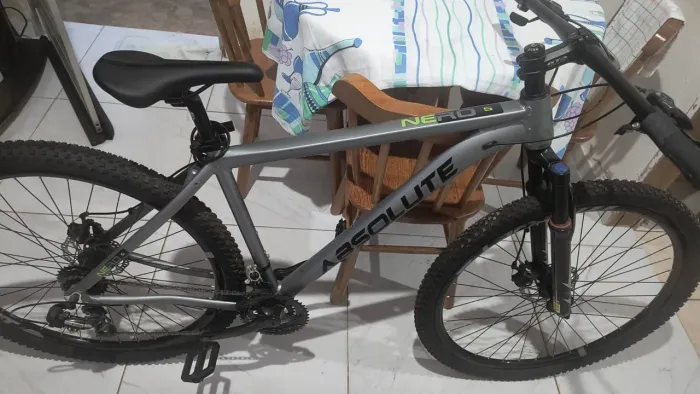 BICICLETA EM EXCELENTE ESTADO