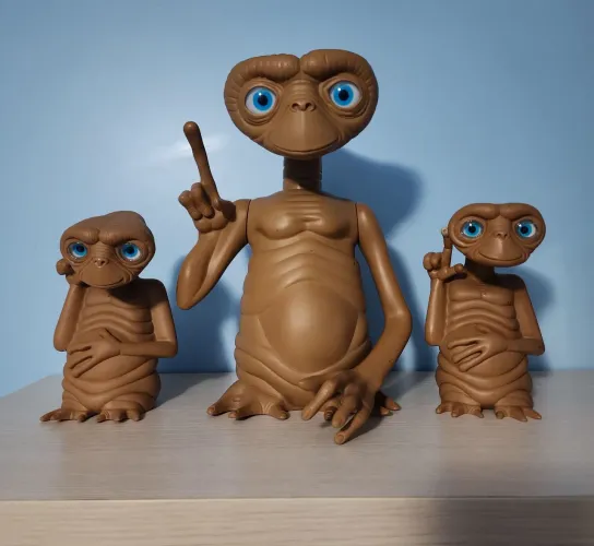 Coleção/Bonecos E.T - Kit com 3 Bonecos/Personagens (Estilo Clássico) E T