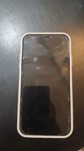 iPhone XR em bom estado