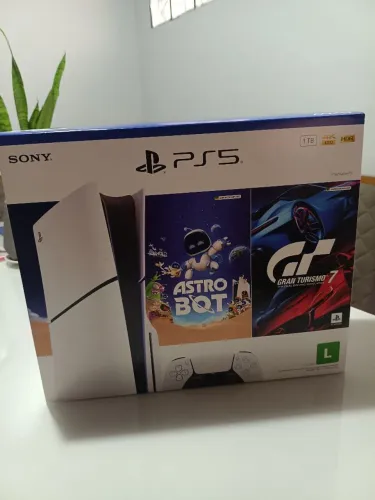 Ps5 1TB de armazenamento + dois jogos incluso