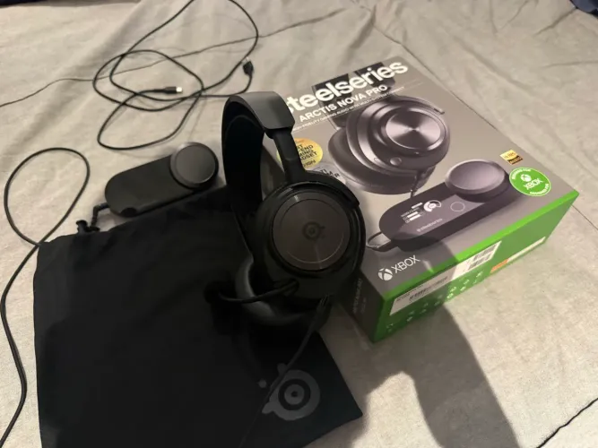 Headset Steelseries Arctis Nova Pro