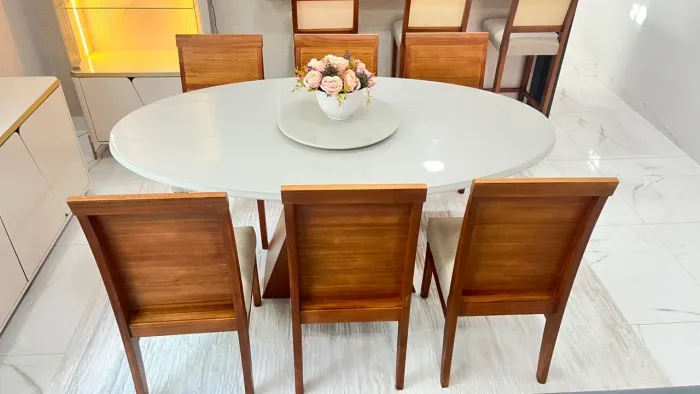 Mesa de jantar madeira