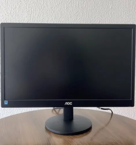 Monitor AOC 18,5 polegadas