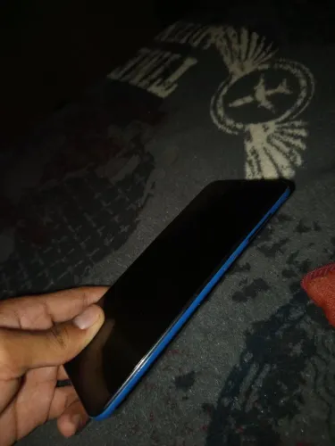 Samsung Galaxy A30, 270$
