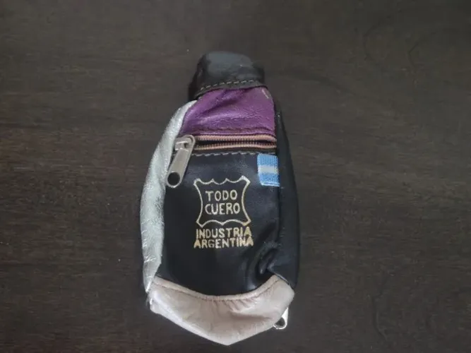 Porta Moedas Formato de Mochila. Souvenir Argentina. Todo Cuero!